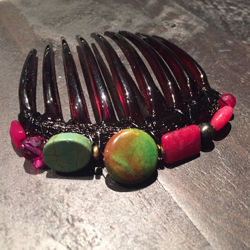 Colette Malouf Semi Precious w pearl‎ hair comb